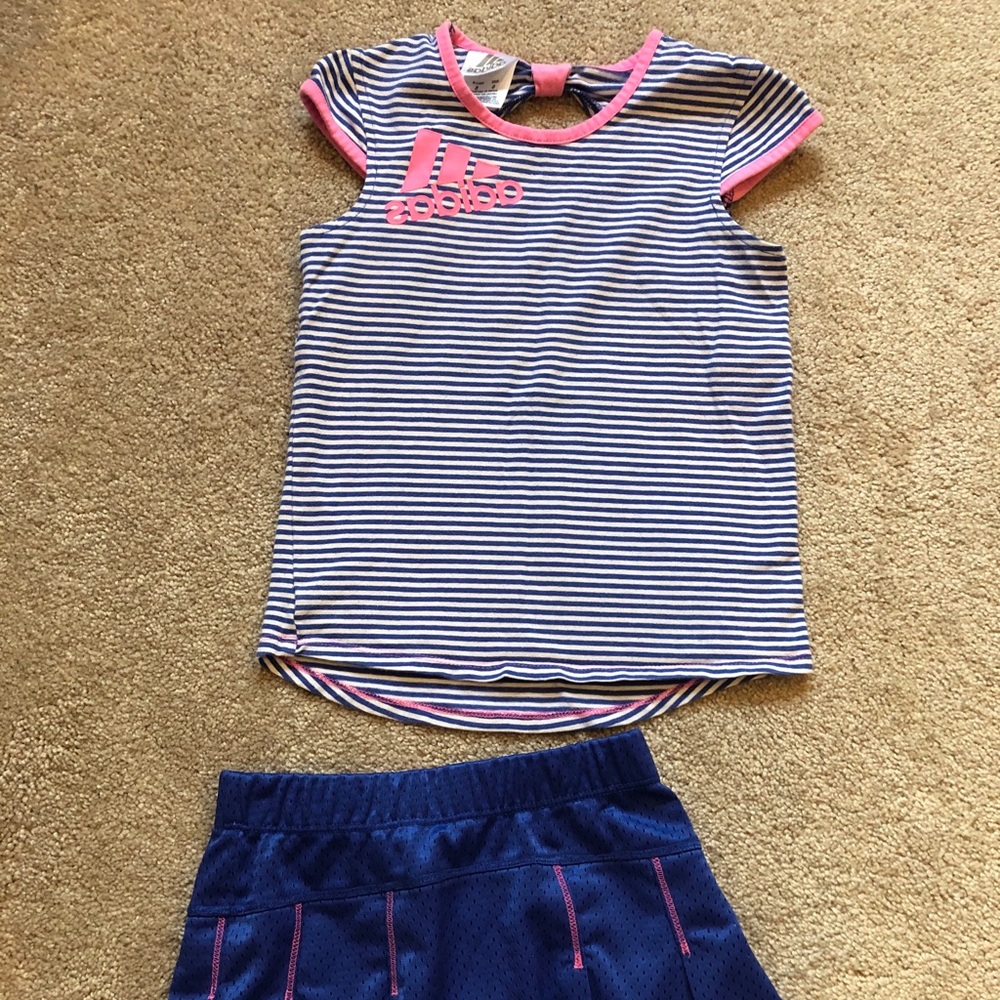 Adidas sports outfit